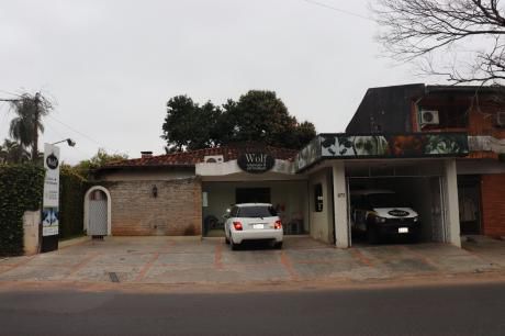 Local Comercial S/ Denis Roa A Pasos De La Galería
