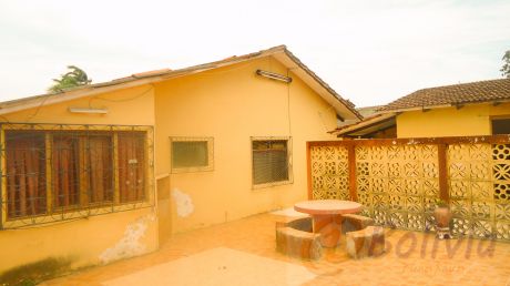 Casa En Urbari (av. Pirai, Entre 2do Y 3ro Anillo)