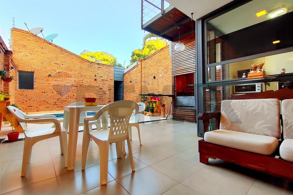 LUJOSO DUPLEX EN VENTA, LAS LOMAS CARMELITAS — foto 3