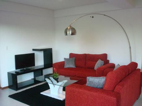 Alquiler Departamento Amoblado Zona Banco Central Usd 1.260 Exp E Iva Incluido