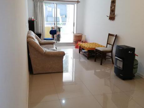 Alquiler Apartamento Dos Dormitorios Centro