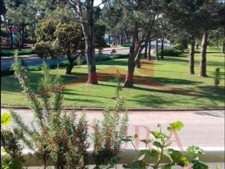 Apartamento 3 Dormitorios En Punta Del Este