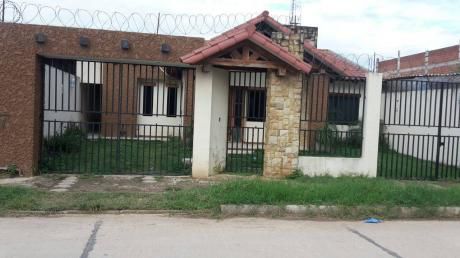 Zona De La Av Santos Dumont Vendo Casa De 1 Planta