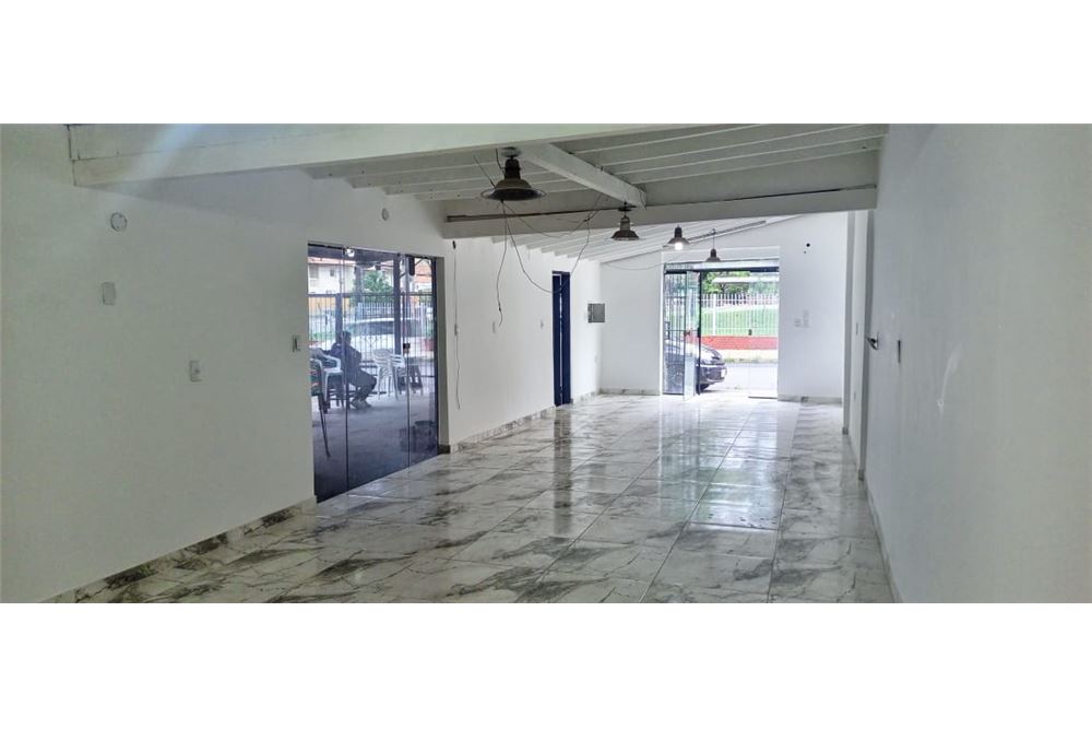 Local Comercial - Alquiler - San Cristóbal, Paraguay — foto 3