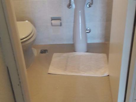Alquilo De Forma Anual (12 Meses) Apartamento En Punta Del Este