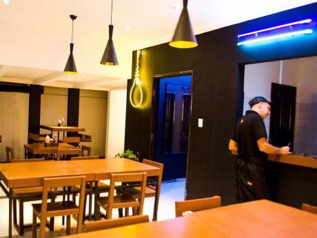 Casa En Alquiler Ideal Para Restaurante!