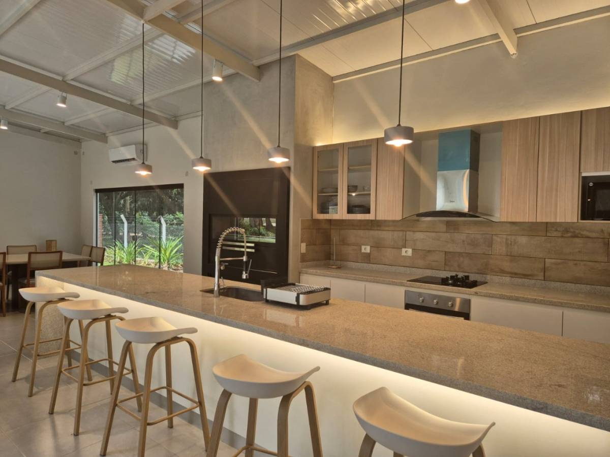 VENDO DOS CASAS EN ALTOS ¡OPORTUNIDAD ÚNICA! — foto 2