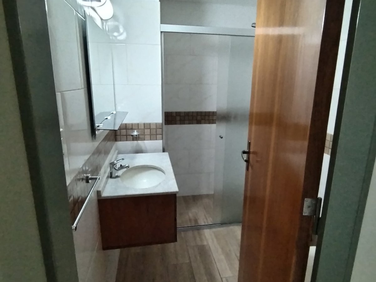 ALQUILO DEPARTAMENTO 2 DORMITORIOS EN BARRIO NAZARETH — foto 3