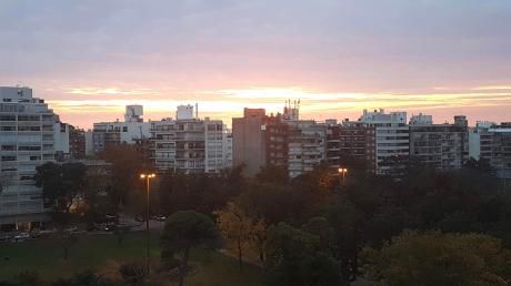 Apto. De Gran Porte En Una De Las Mejores Zonas De Montevideo