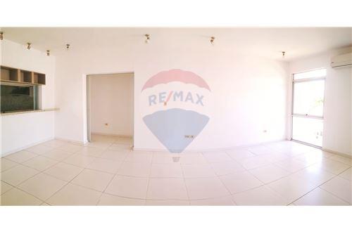 Departamento en alquiler en Los Laureles, Asunción — foto 3