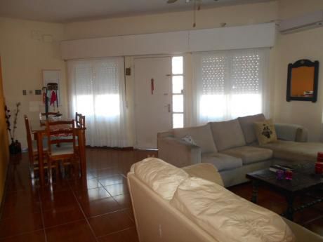 Linda Casa Esquina!! PróX. A Importantes Avenidas