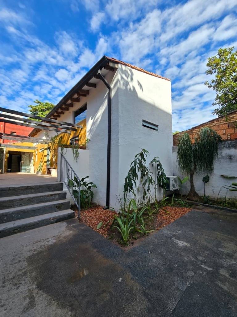 ALQUILO MONOAMBIENTE AMOBLADO EN BARRIO OBRERO - ID 49216 — foto 3