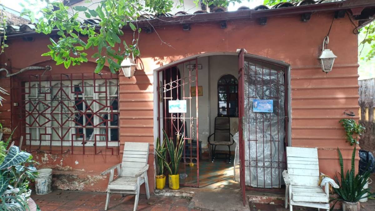 Se vende casa a refaccionar o demoler — foto 2