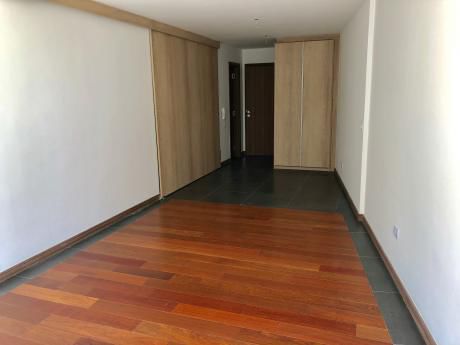 Venta De Apto Monoambiente A Estrenar En Punta Carretas, único!