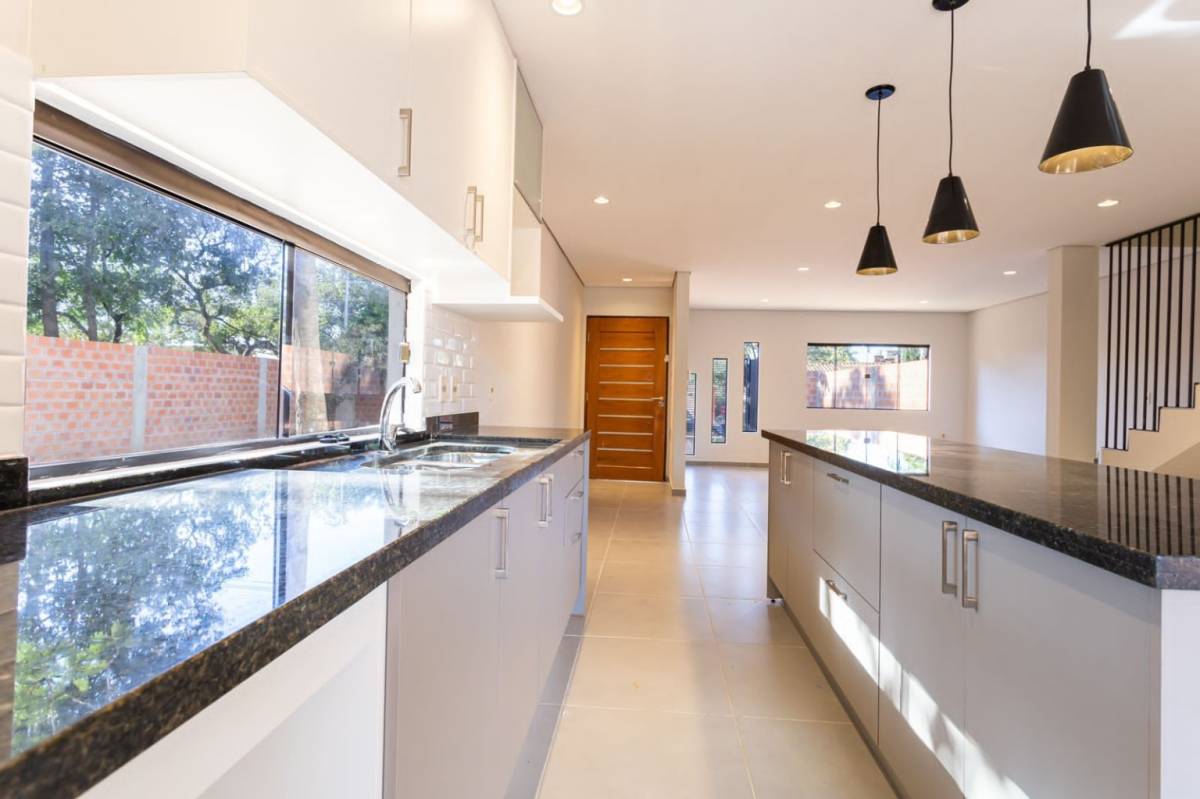 ALQUILO HERMOSO DUPLEX A ESTRENAR EN SAN LORENZO — foto 2