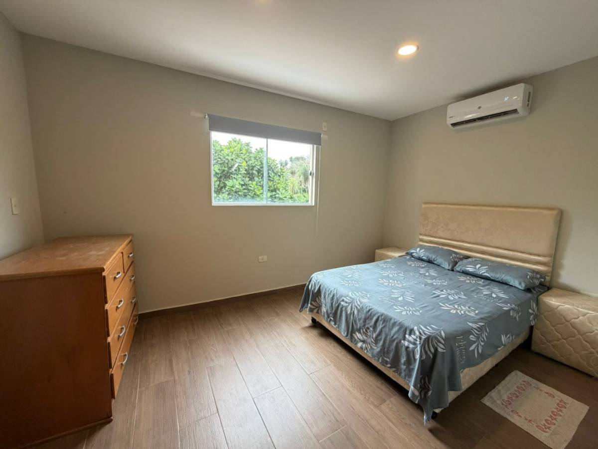 VENDO CASA EN SAN BERNARDINO — foto 3