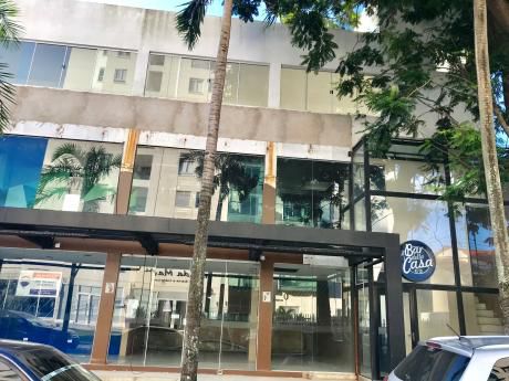 Local Comercial En Alquiler En Equipetrol!!! Nuevo Precio 3.200$us