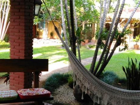 Vendo Hermoso Duplex Y Casa!! En Zona Los Laureles!!