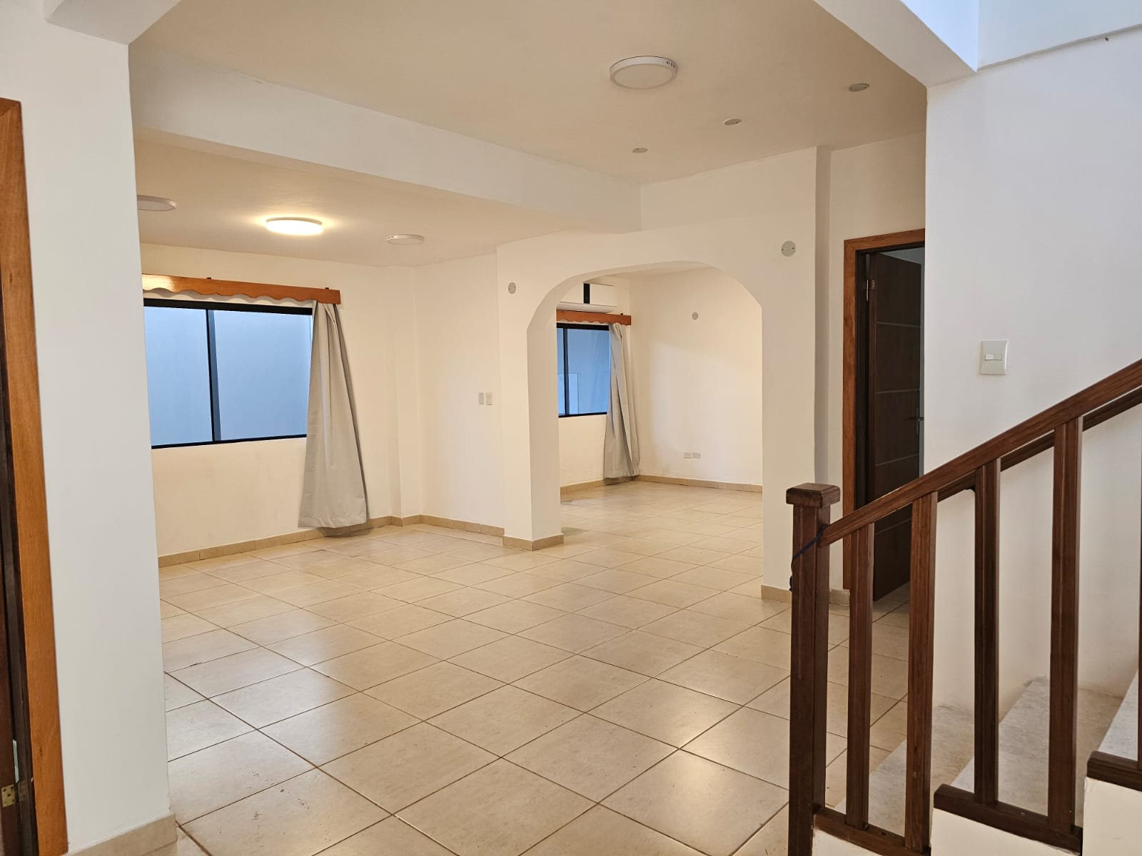 Alquilo Casa a estrenar en Barrio Madame Linch — foto 3