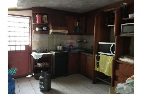 Vendo Casa A Solo 4 Cuadras Del Multiplaza