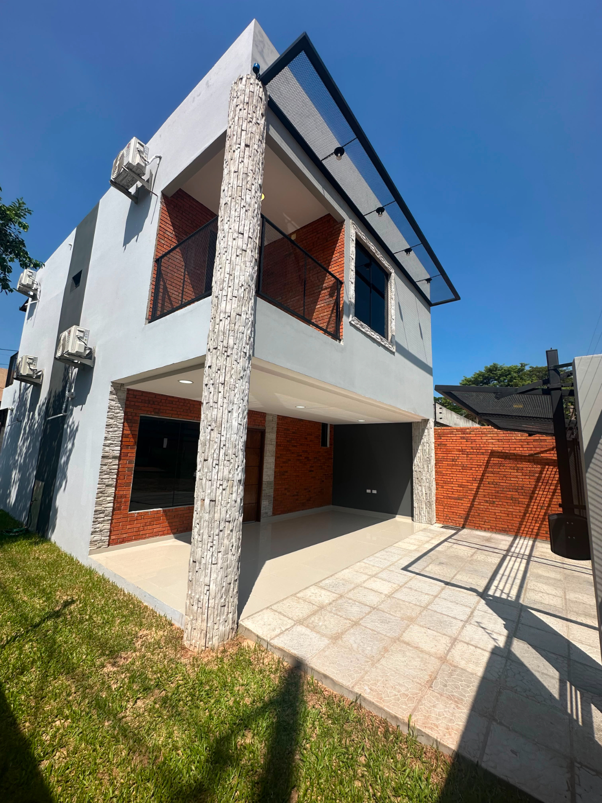 Vendo Duplex Zona Del Yacht — foto 2
