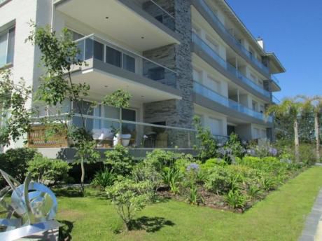 Apartamento 2 Dormitorios En Carrasco