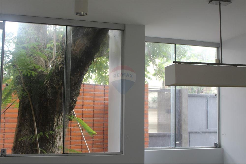 VIVIENDA de 4 DORMITORIOS en UN SOLO NIVEL - VENDO — foto 3