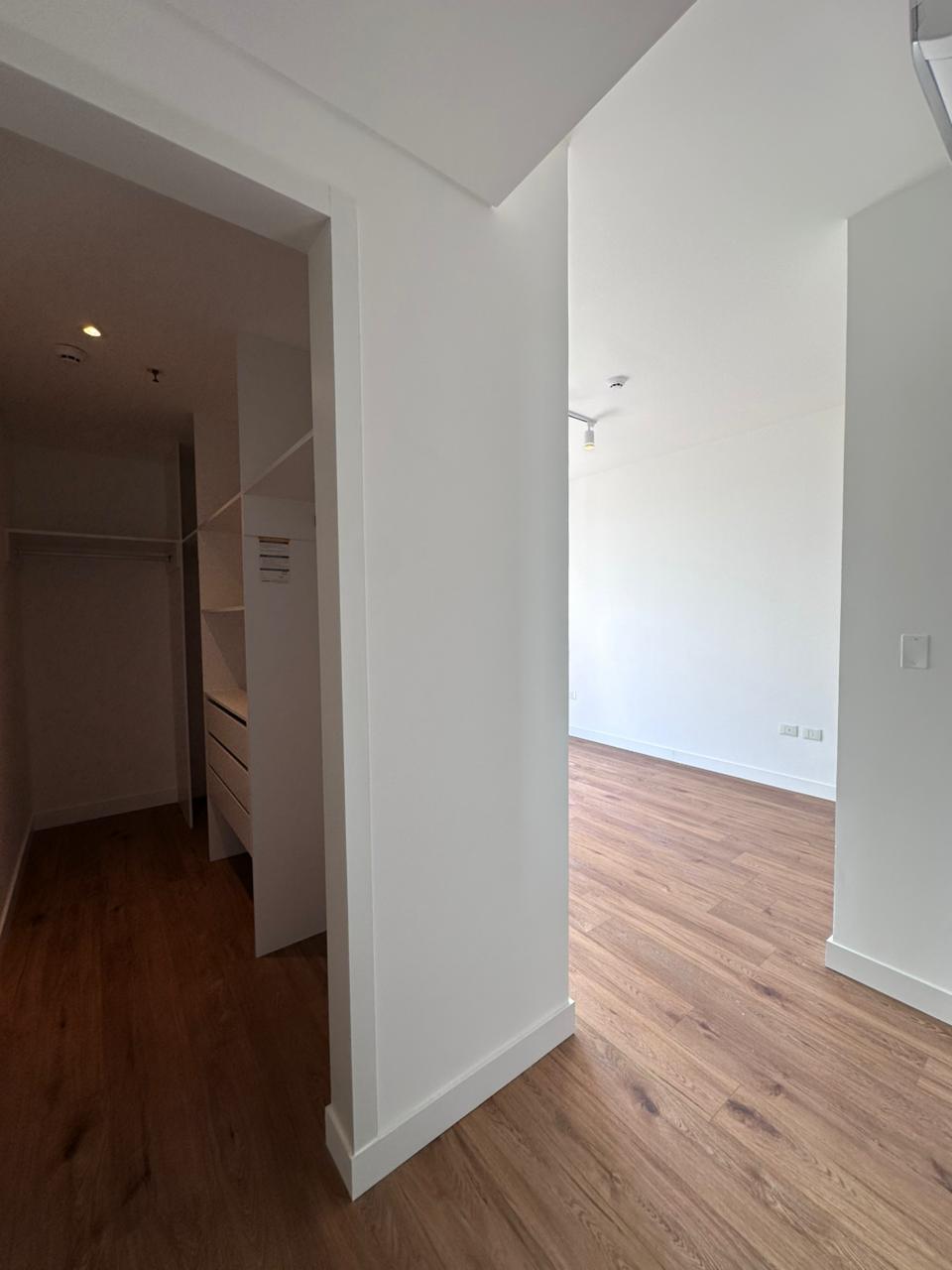 ALQUILO DEPARTAMENTO DE 3 HABITACIONES A ESTRENAR EN ZONA SHOPPING DEL SOL — foto 3