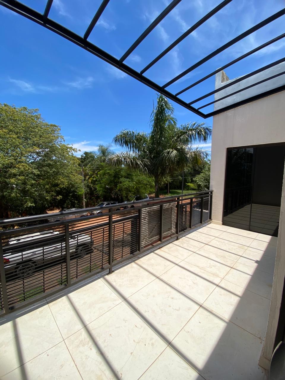ALQUILO DUPLEX EN LUQUE, YKUA DURE — foto 2