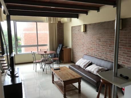 Loft Con Muebles En Punta Carretas 1 Dormitorio