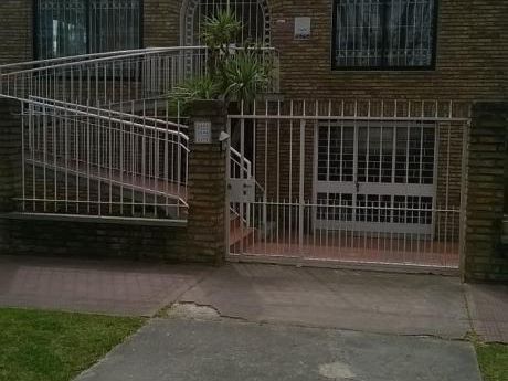 Tres Casas Unidas