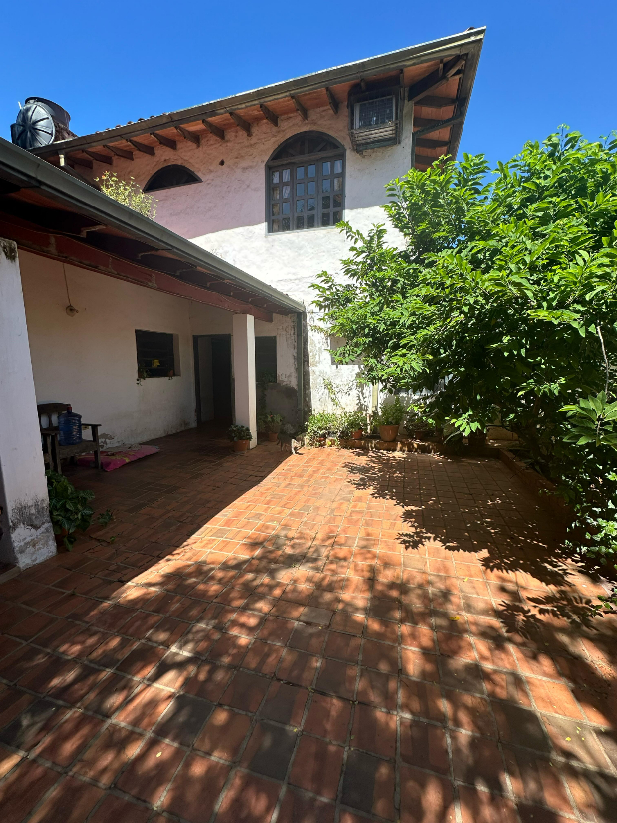 VENDO CASA ESTILO COLONIAL EN LAMBARE — foto 2