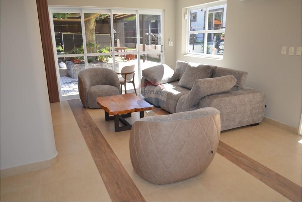 Casa - Venta - San Bernardino, Paraguay — foto 3