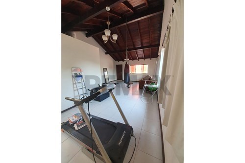 Vendo en Lambare Hermosa casa — foto 2