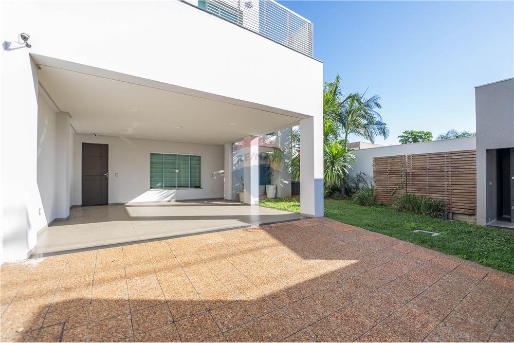 Imponente residencia 4 dormitorios en suite. — foto 3
