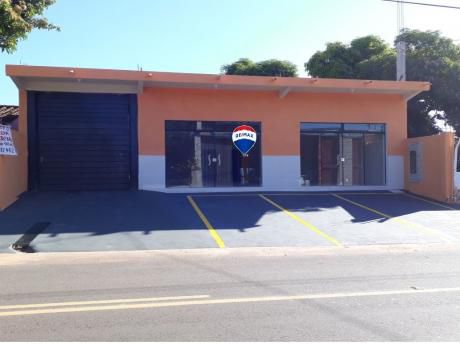 Alquilo Hermoso Y Amplio Salon En San Lorenzo