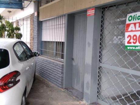 Casa 2 Dorm + Local En Brazo Oriental
