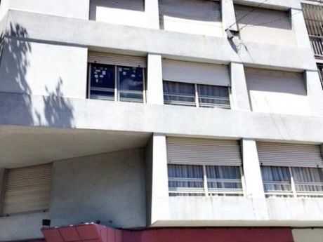 Venta Apto. 2 Dorm. P.rodó. Constituyente Y Jackson