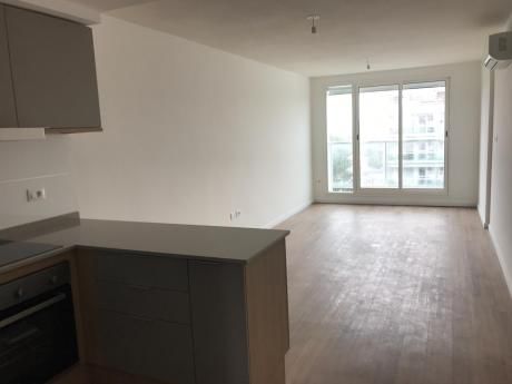 A Estrenar, Dos Dormitorios En Piso Alto. Garaje Opcional.