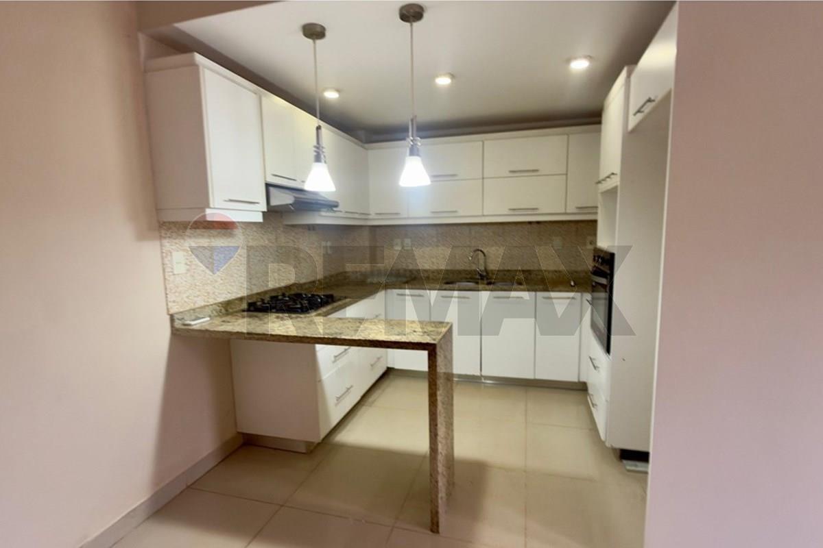 Alquilo en Fdo de la Mora zona norte hermosa casa — foto 3