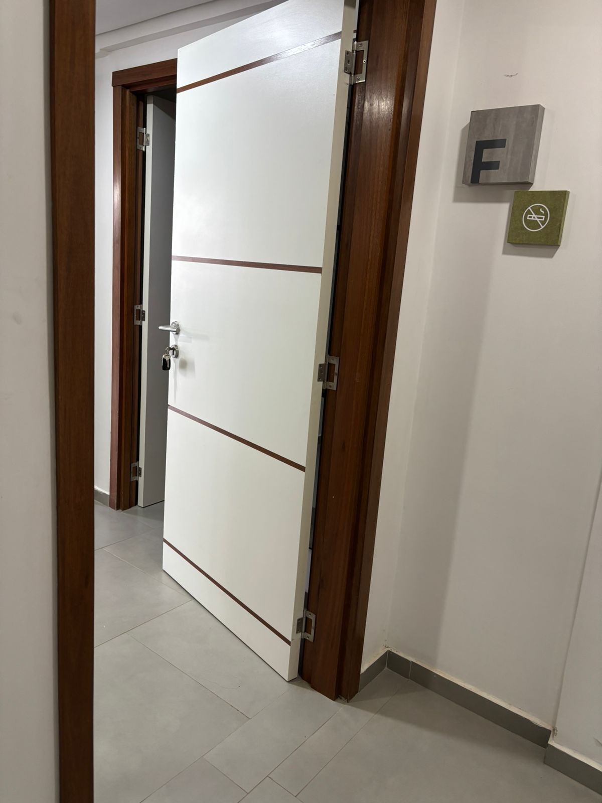 ALQUILO DEPARTAMENTO DE DOS DORMITORIOS EN LA CUIDAD DE LAMBARE — foto 2