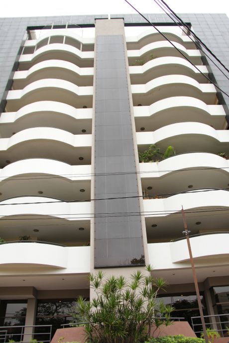 Edificio Mariscal - Amplio Departamento En Zona Céntrica - Asunción