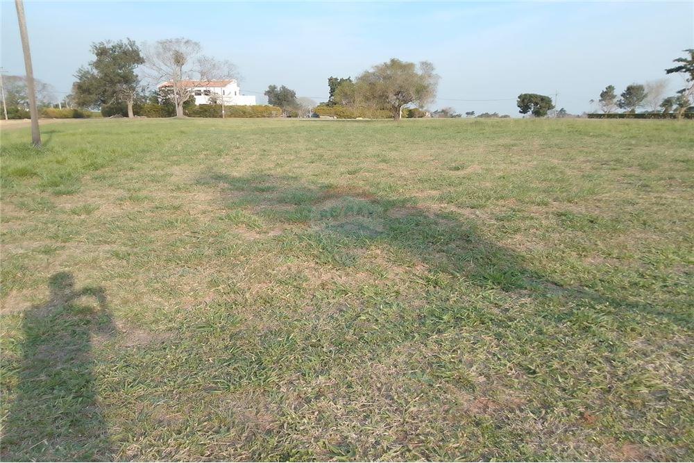 Terreno en venta en Arroyos y Esteros — foto 2