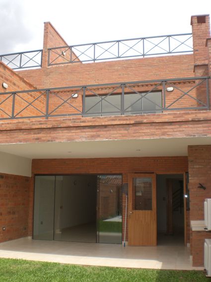 Duplex Con Piscina Zona Carmelitas