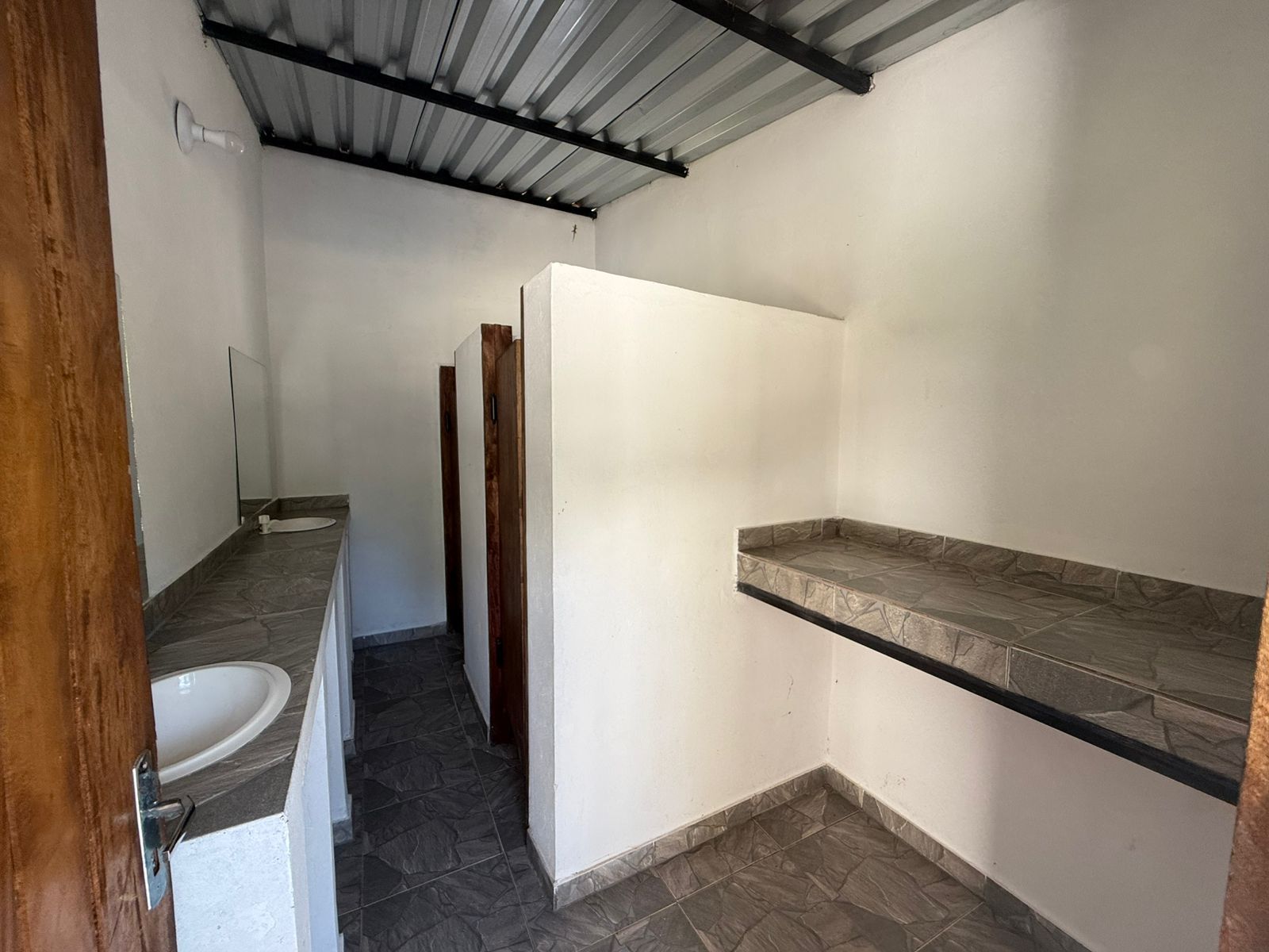 ALQUILO HERMOSA CASA QUINTA EN ATYRA — foto 3