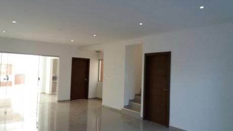Hermosa Casa A Estrenar En Zona Norte, El Remanso 1 $us 139.000