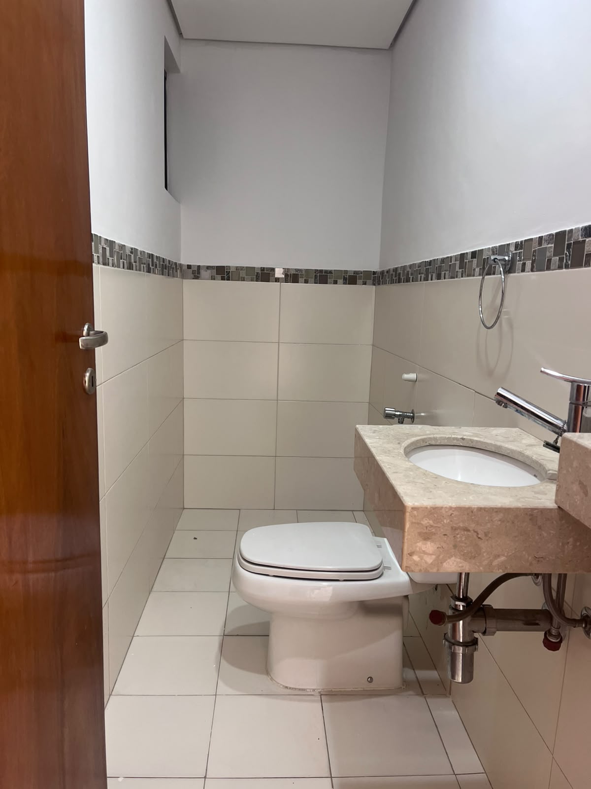 ALQUILER DE DEPARTAMENTO EN VILLA MORRA – EDIFICIO MARÍA REINA — foto 3
