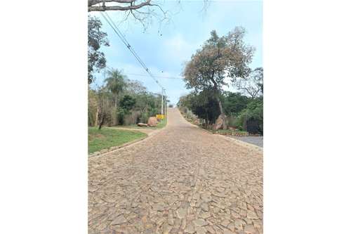 ¡Oportunidad Única en Ciervo Cua con Vista al Lago en San Bernardino! — foto 2