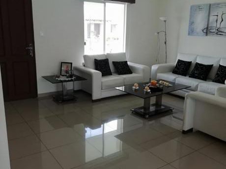 Hermosa Casa Condominio Sevilla Los Jardines