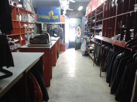 Colon Y 25. Comercio, Oficina, Venta O Alquiler,